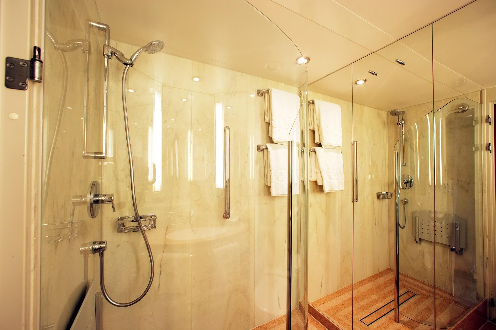 Ship gallery image 10